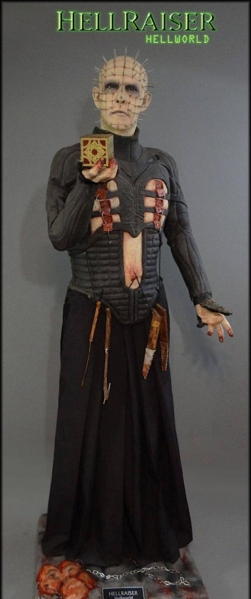 Pinhead (Doug Bradley) Display