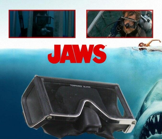 Hooper’s (Richard Dreyfuss) Dive Mask