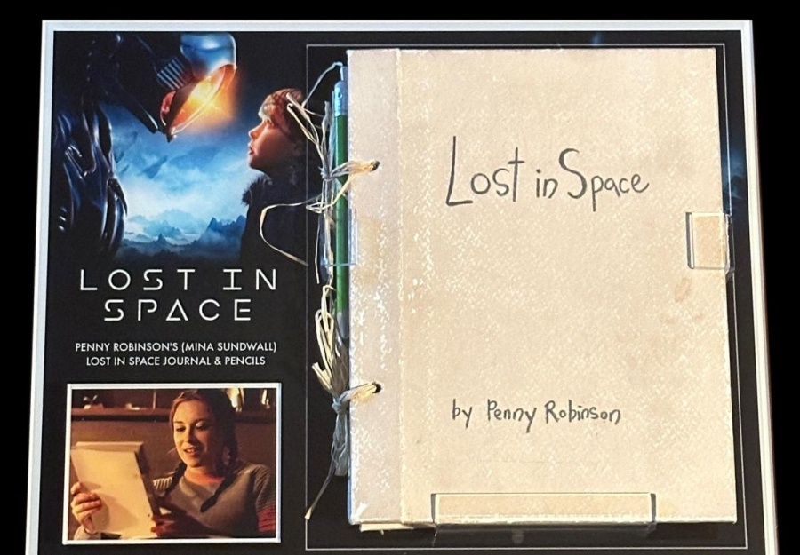 Penny Robinson’s (Mina Sundwall) Lost in Space Travel Journal and Pencils
