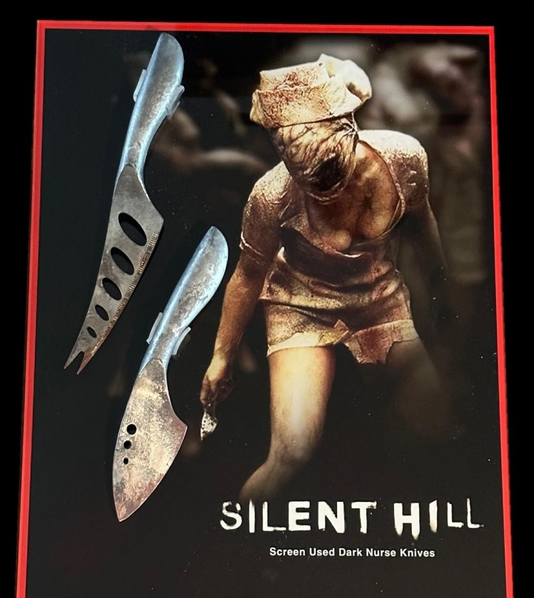 Dark Nurse Scalpels