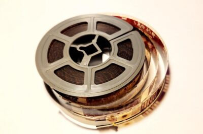 1976 Film Trailer : Far Beyond